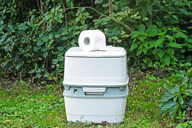 Portable Toilet Options We Offer in Miamitown, OH